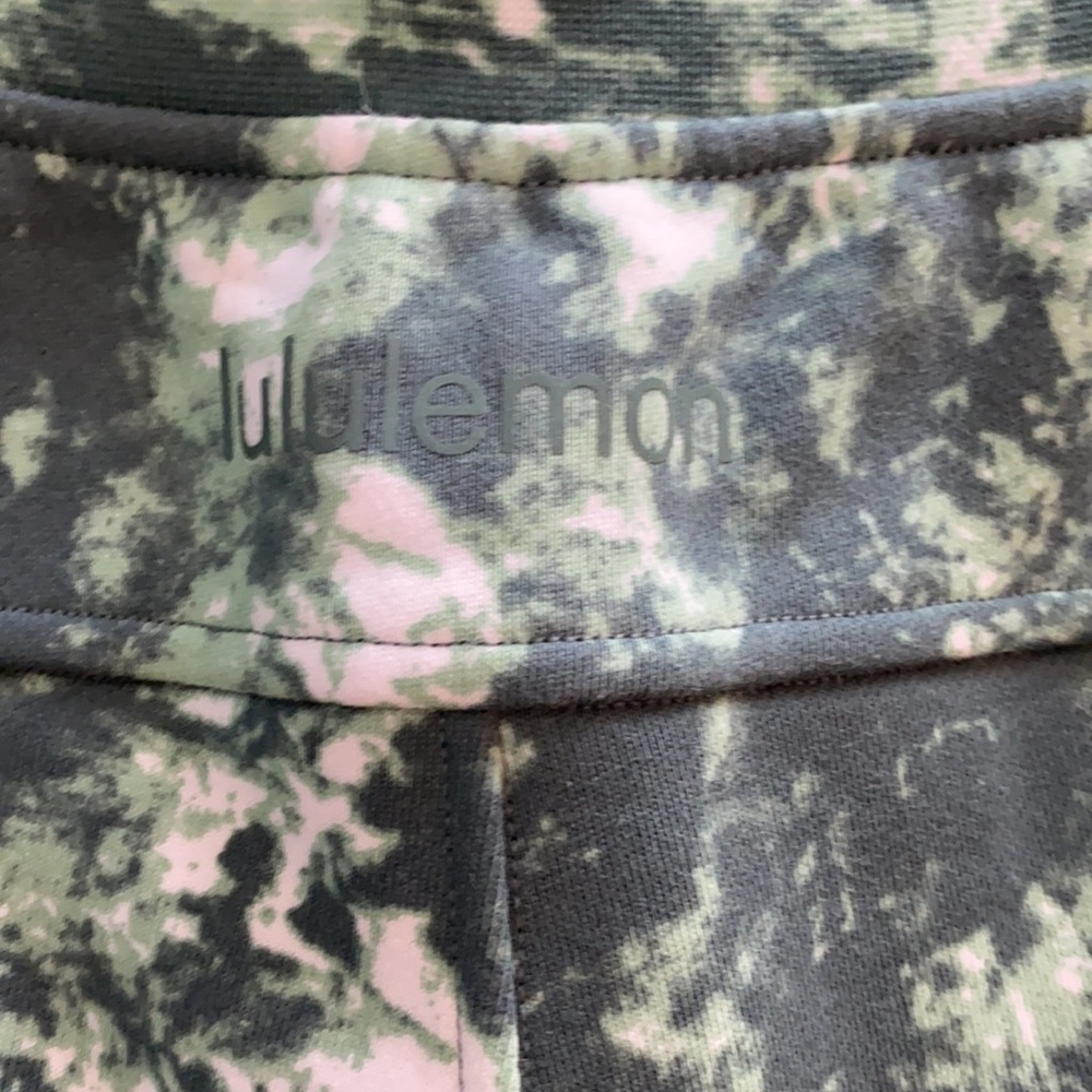 Lululemon relaxed fit French terry jogger - Picture 5 of 5